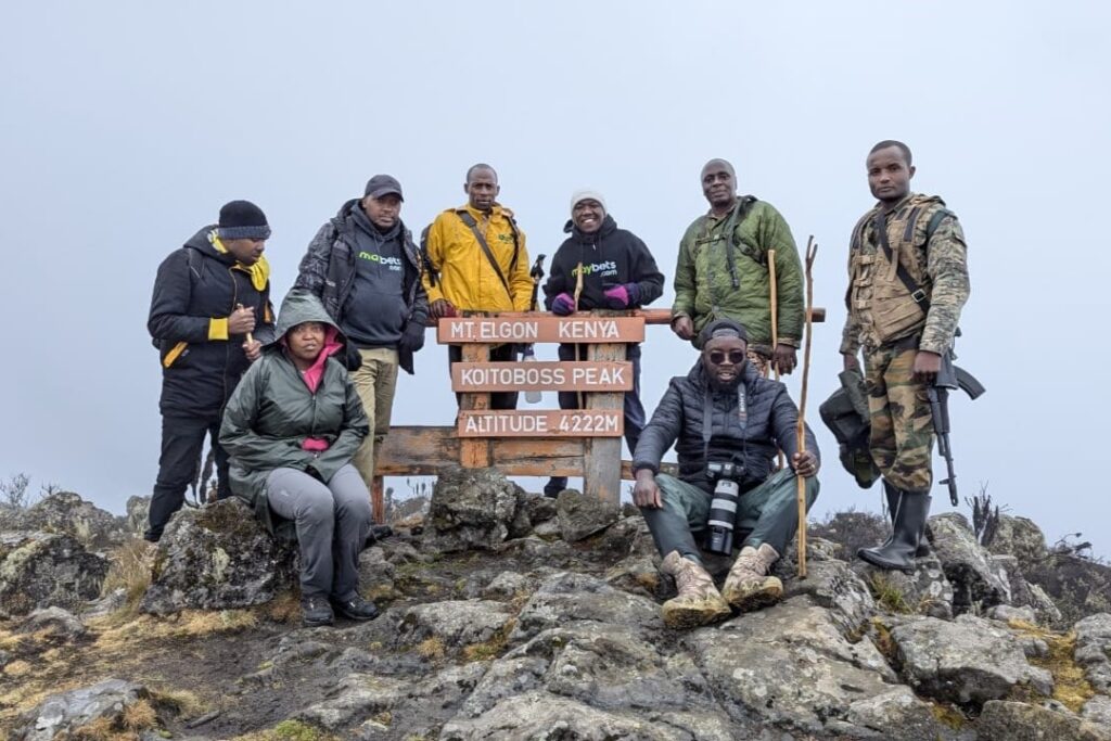 Group on Koitoboss Peak